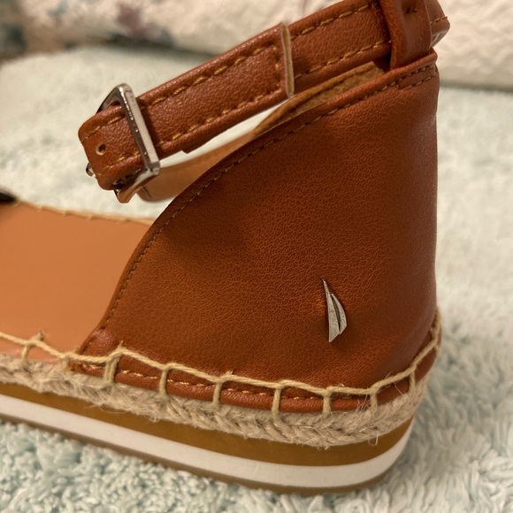 Nautica Striped Terra Beach Sandal NEW - Picture 3 of 5